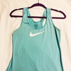 SOLD on m e r c a r i